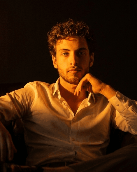 Max Schneider, Gründer von Schneider Studios